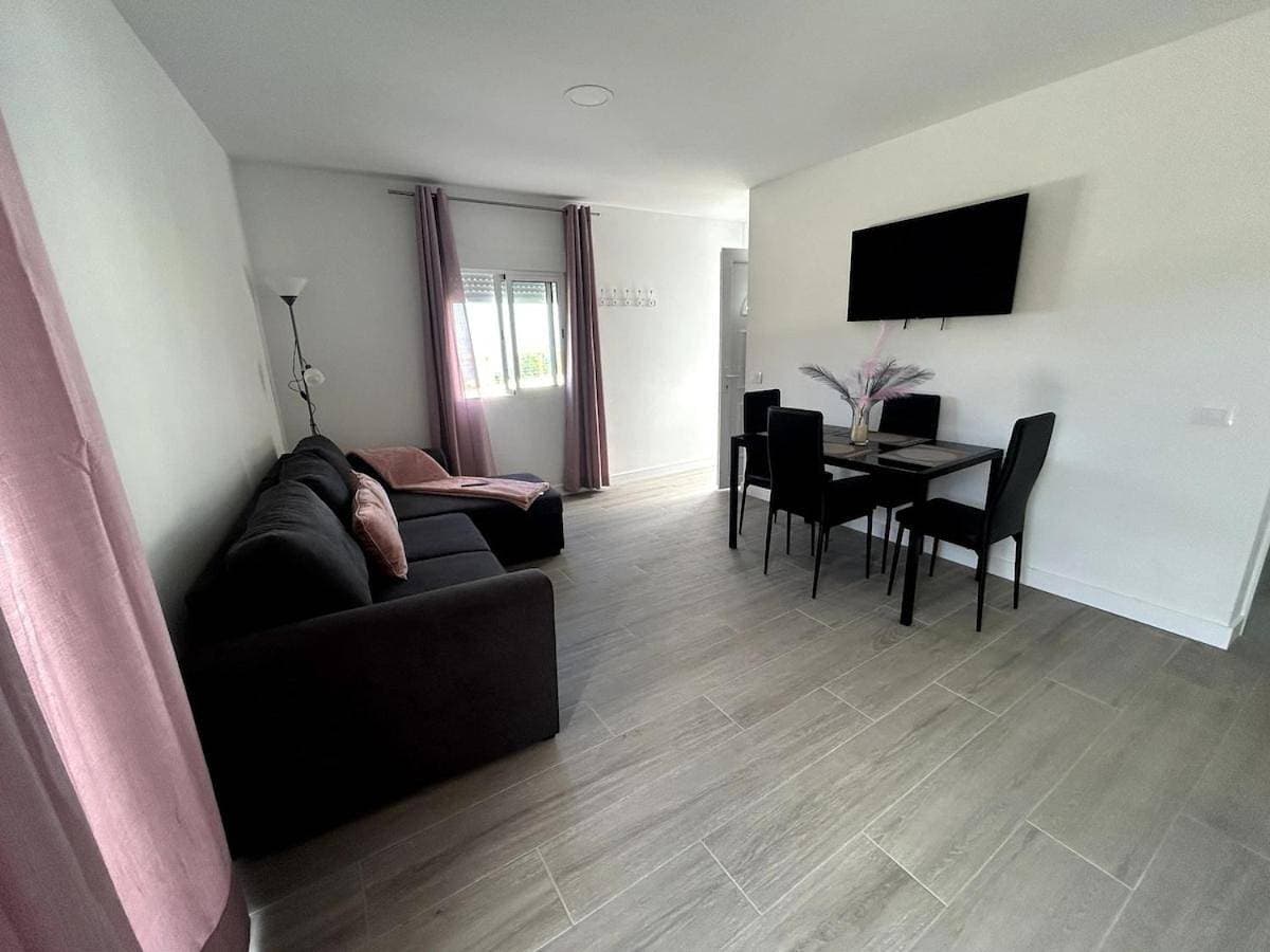 Foto 6 von 54: One-Bedroom Apartment