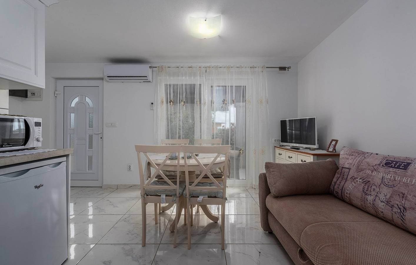 Foto 9 von 12: Studio Apartment Blazevic II