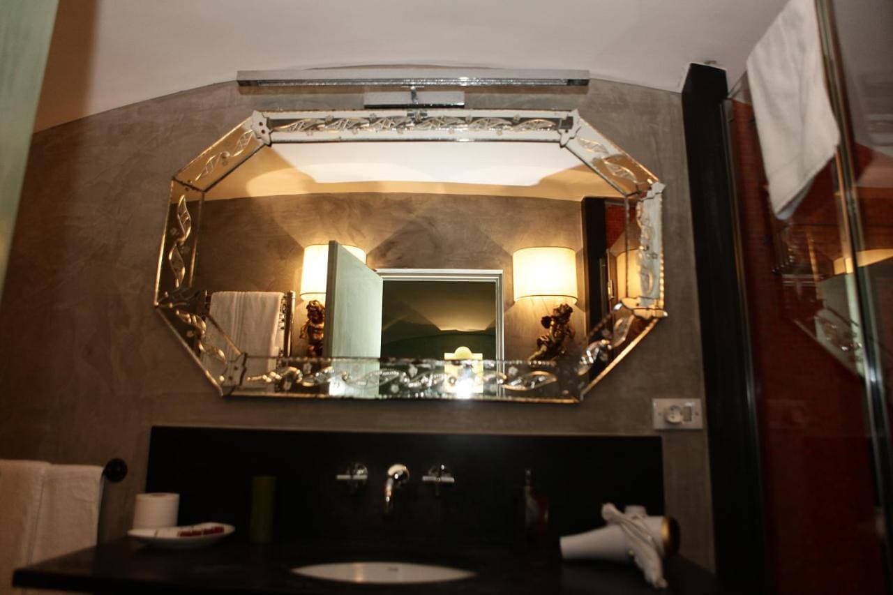 Foto 6 von 12: Standard Suite