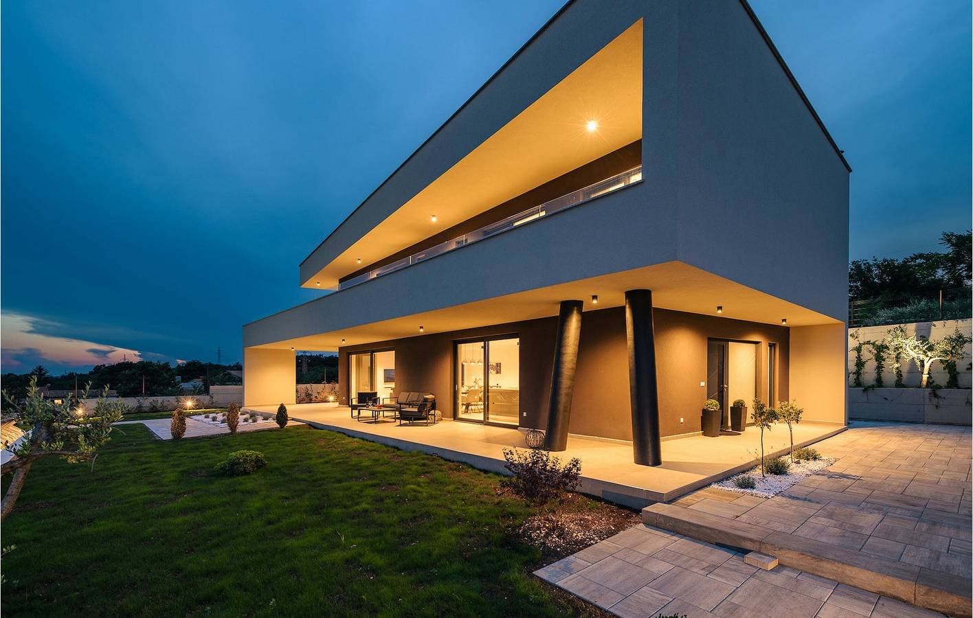 Gemütliche Ferienwohnung mit beheiztem Pool, Terrasse und WLAN in der Nähe des Stadtzentrums von Raša 1