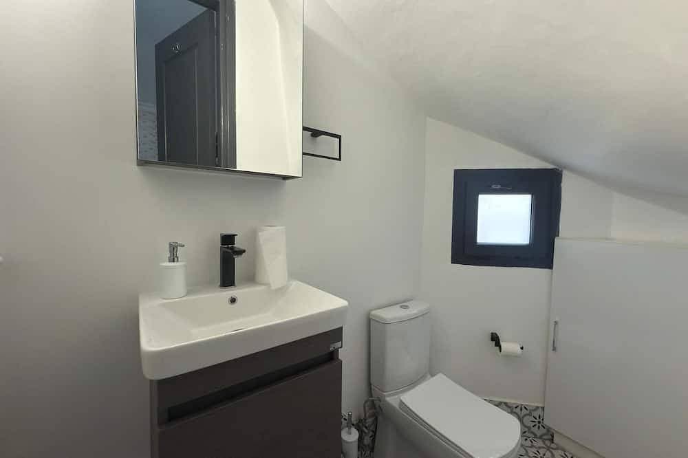 Foto 8 von 30: Geräumige Villa mit 4 Schlafzimmern, privatem Pool und großem Garten, Bellapais.