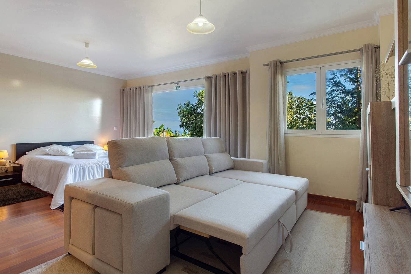 Foto 9 von 27: Ferienhaus 'Refúgio Dourado' mit Meerblick, Gemeinschaftsgarten und WLAN