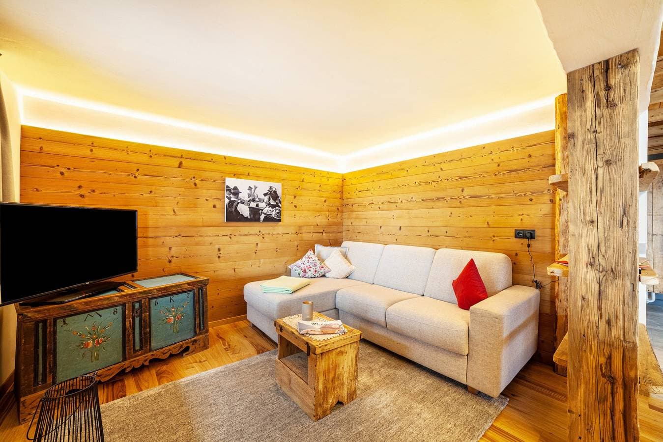 Foto 3 von 43: Ferienhaus 'Mutlechnerhof' mit Bergblick, privater Terrasse und WLAN