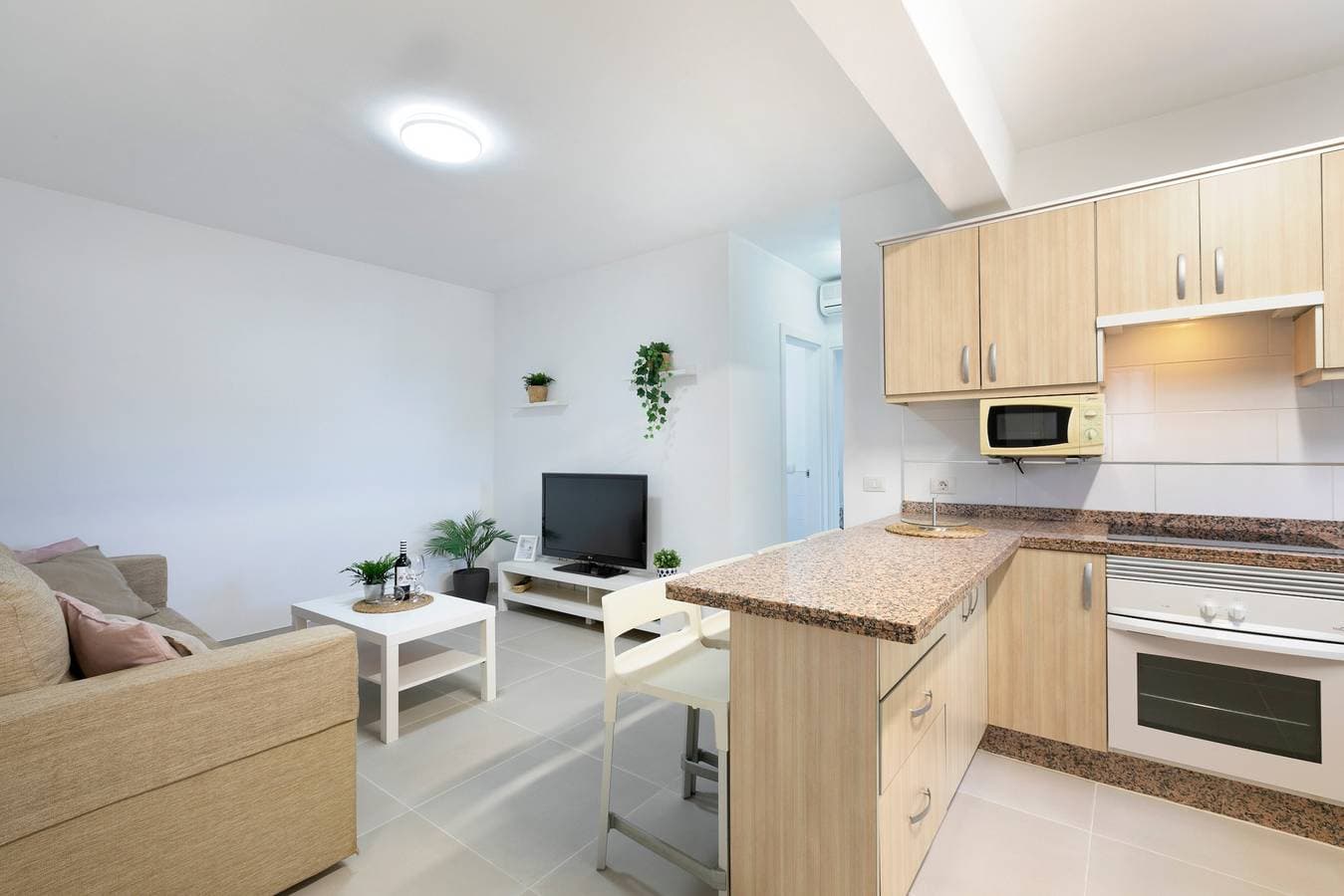 Foto 5 von 31: Ferienhaus Aguaviva Perfect Holiday mit Meerblick, Pool und WLAN