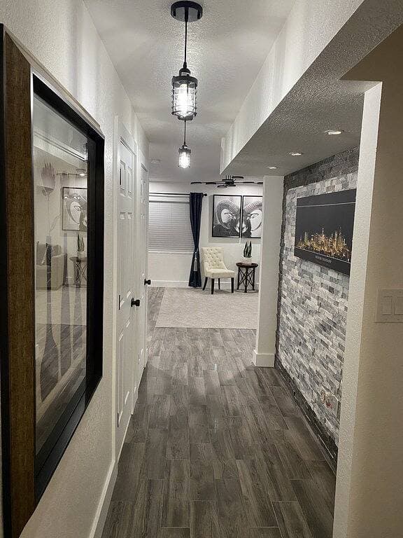Foto 6 von 18: Bright Walk-Out 2Br · Private Patio & Yard · Quiet Area