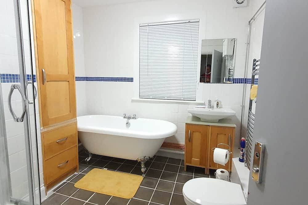 Foto 4 von 13: Apartment-Eigenes Badezimmer