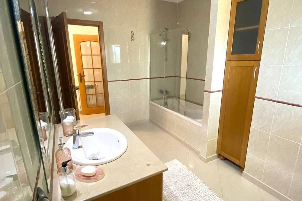 Foto 6 von 30: Two family Stunning Villa Costa close to beach and Golf courses