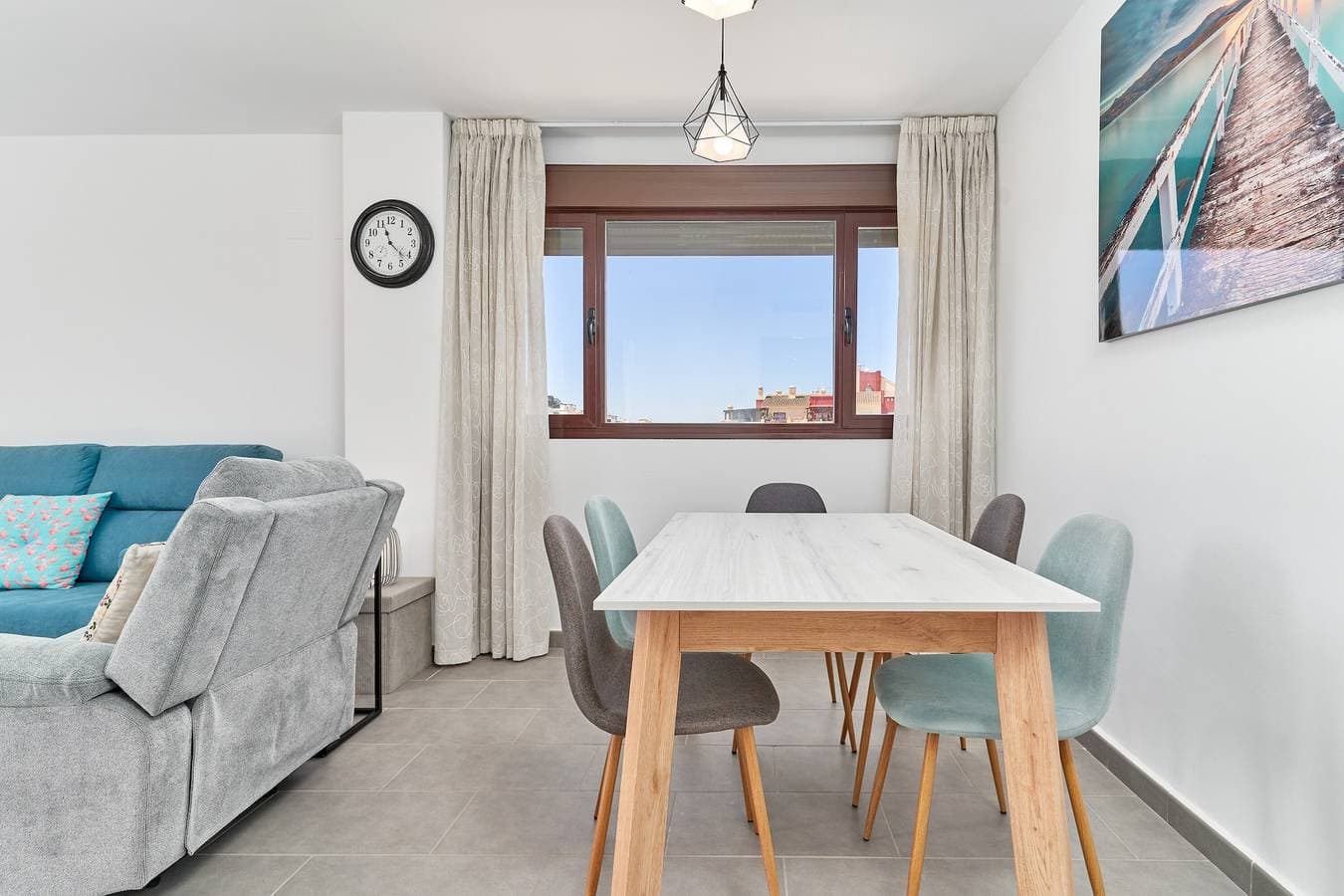 Foto 10 von 31: Apartment 'El Ático Del Oasis' mit Meerblick, WLAN und Klimaanlage