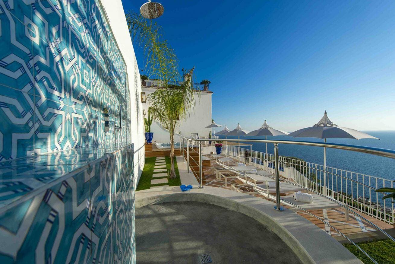Foto 6 von 55: Exclusive Villa in Praiano with Pool & View