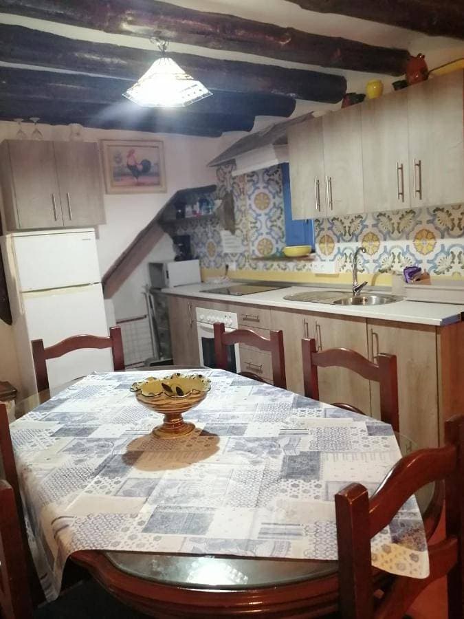 Foto 12 von 79: Two-Bedroom Chalet