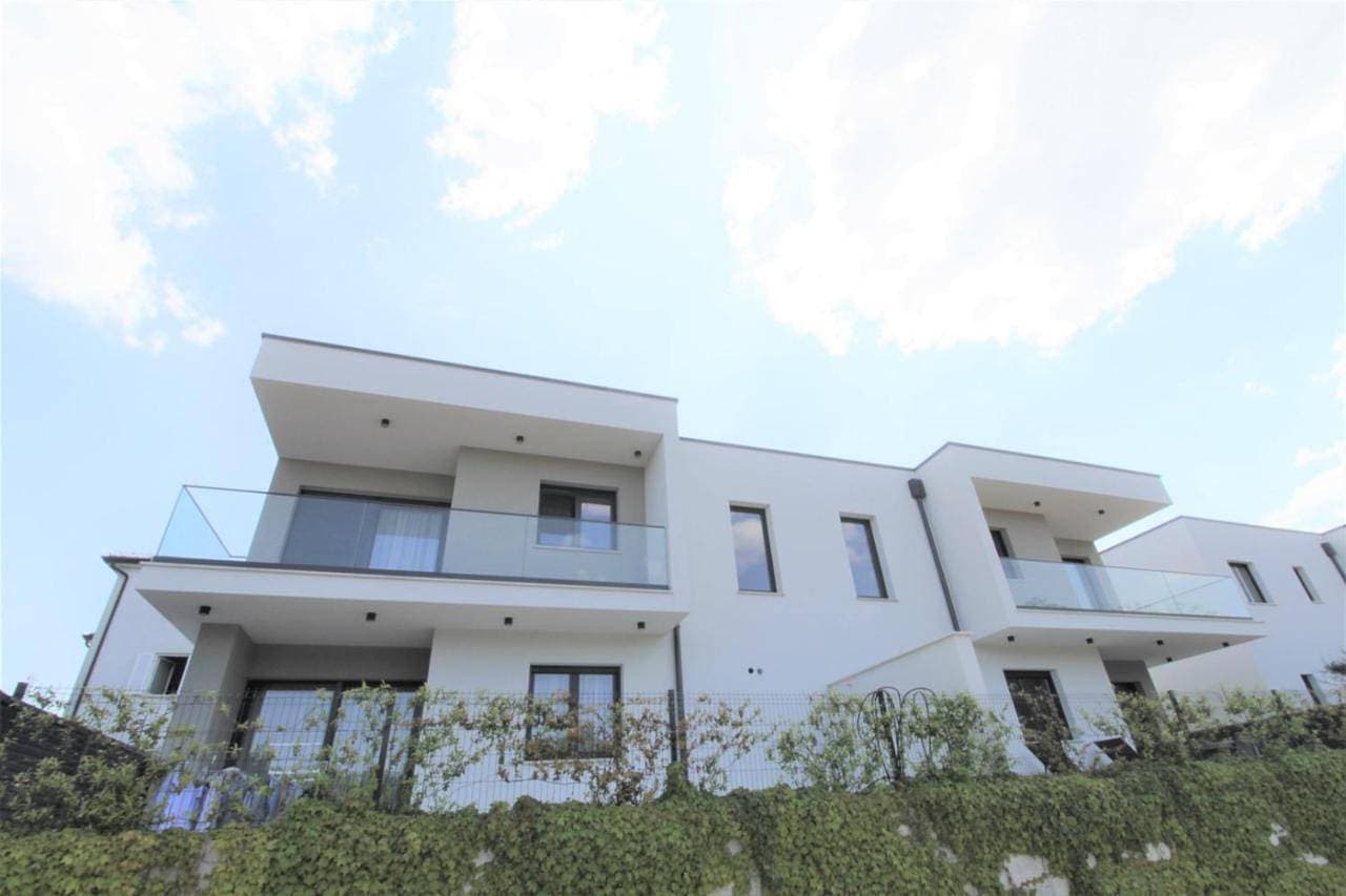 Foto 2 von 38: House Andrej, Entire semi-detached house with a terrace, parking, 400 m from beach
