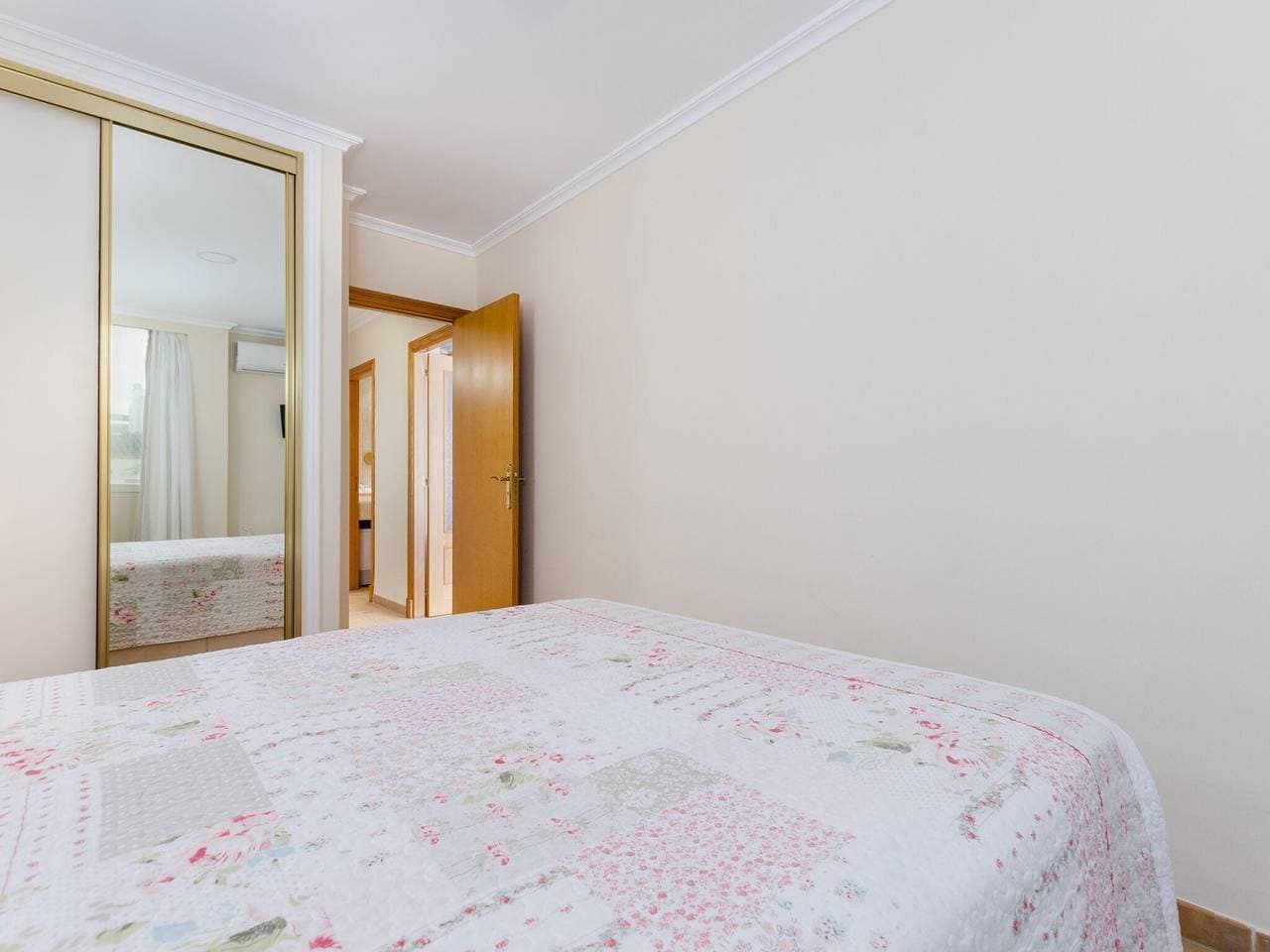 Foto 9 von 16: Bonanza 5 - Apartment In Colònia De Sant Jordi