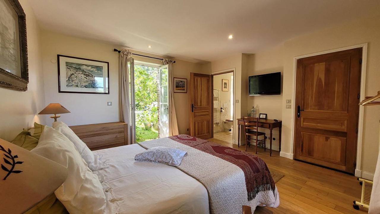 Foto 2 von 14: Deluxe Double Room with Shower-Figuier