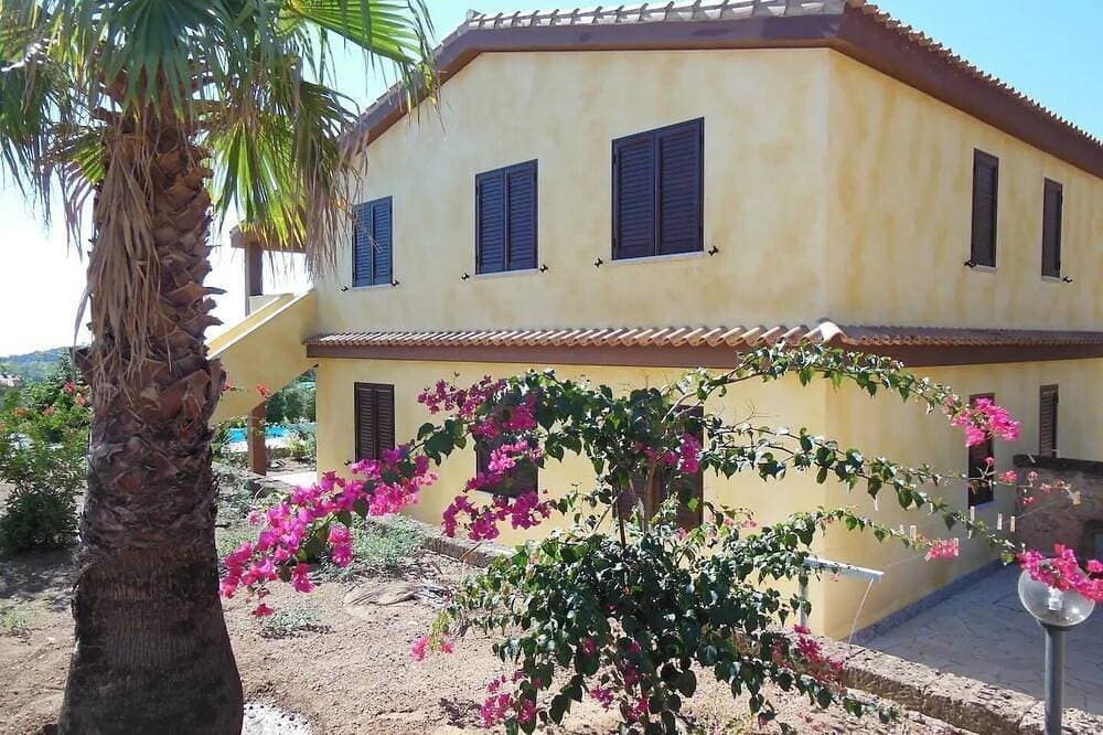 Foto 7 von 12: Appartamento in splendido e riservato villaggio,  marina di Tertenia