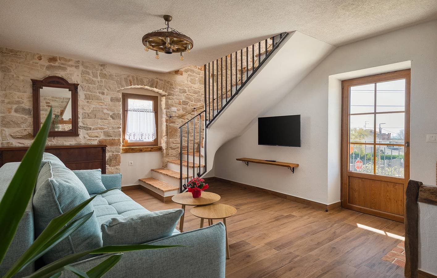 Foto 7 von 31: Gemütliche Ferienwohnung mit Terrasse, WLAN, Parkplatz, 400 m zum Restaurant