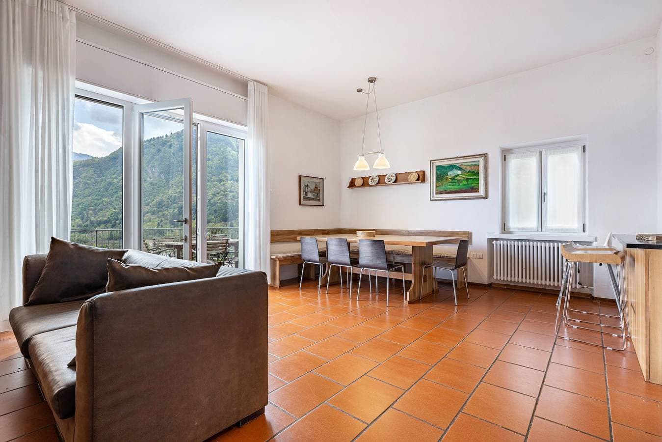 Foto 11 von 40: Villa "Tanas" mit Seeblick, privatem Pool und WLAN
