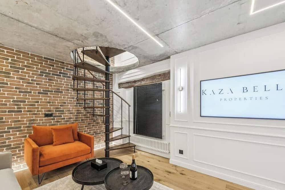 Foto 8 von 13: Kaza Bella – Paris Brancion | House with Jacuzzi