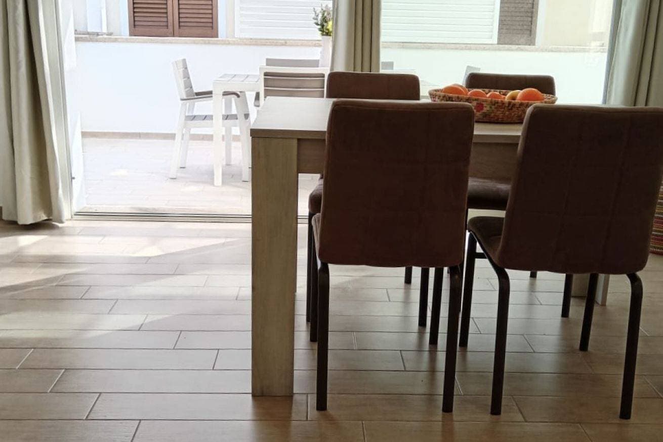 Foto 7 von 45: Ferienwohnung für 4 Personen mit Pool
