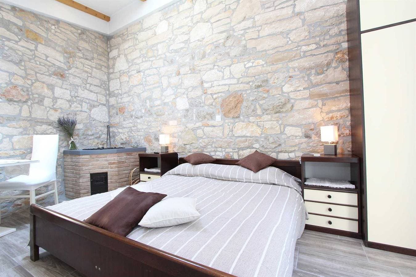 Foto 4 von 23: Santin Studiowohnung mit Terrasse