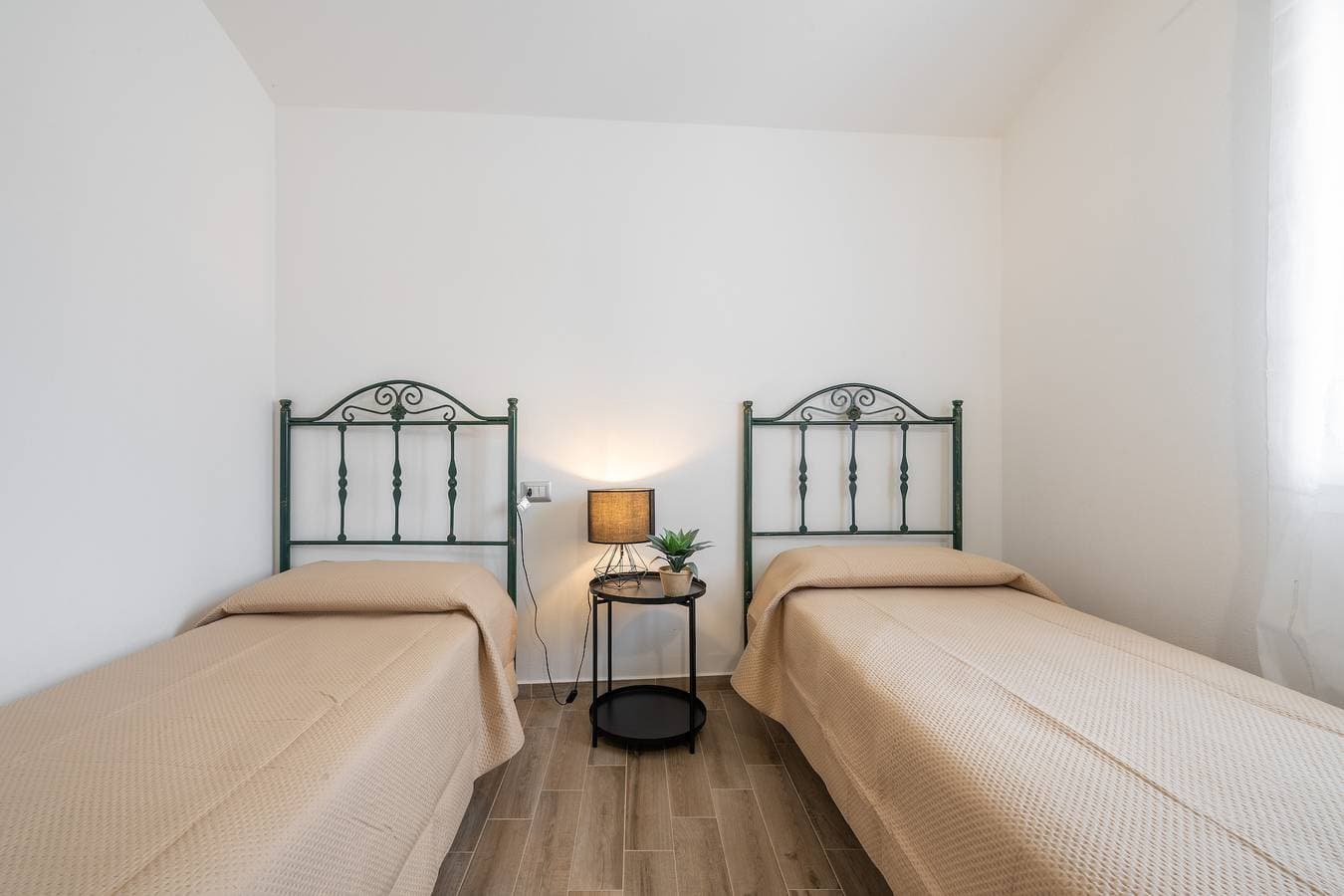 Foto 13 von 26: Ferienwohnung 'Casa Vacanze Alba Mar' mit Balkon, WLAN und Klimaanlage