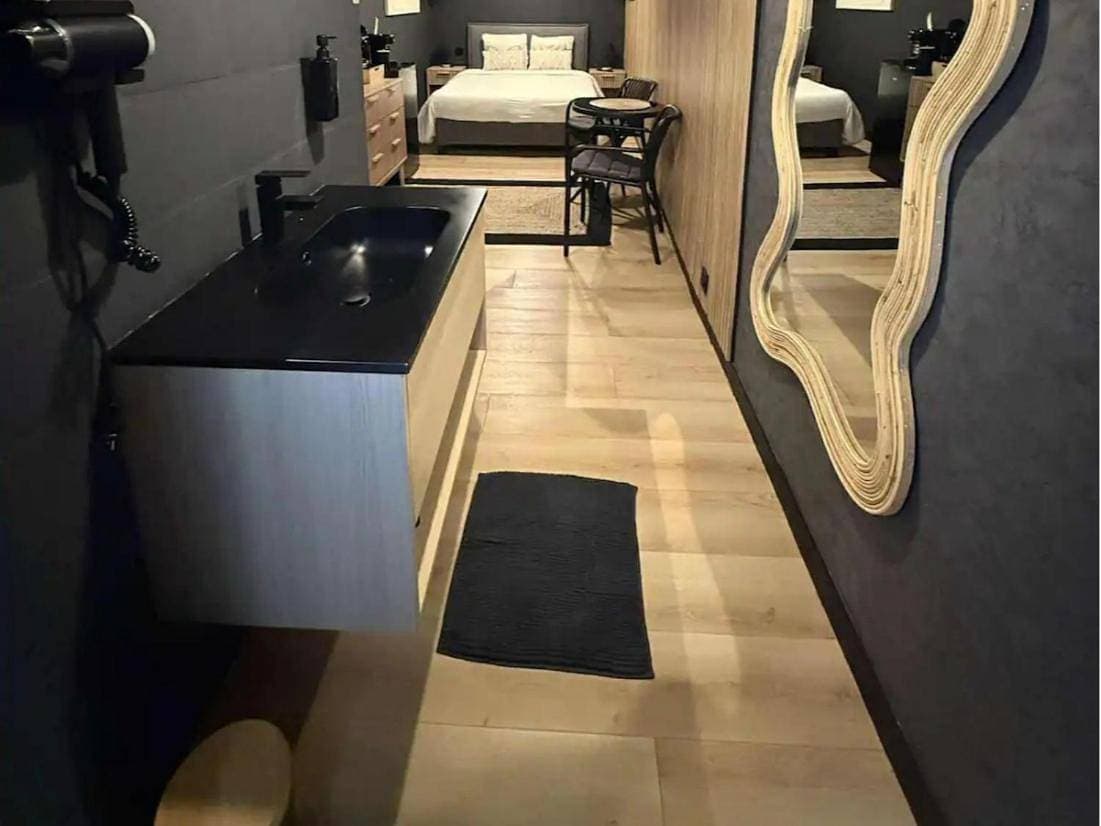 Foto 2 von 7: Double Room with Private Bathroom