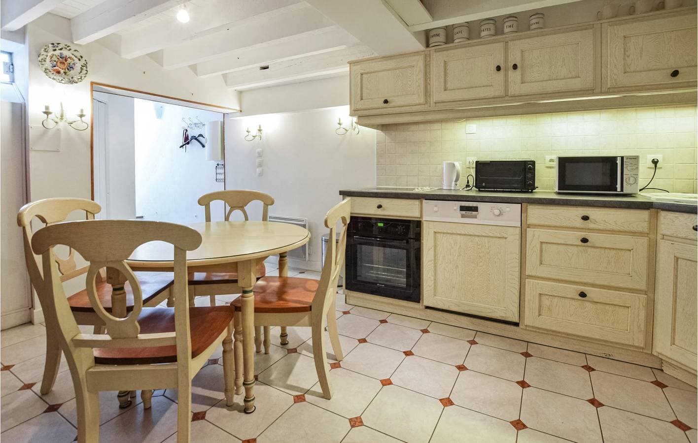 Foto 7 von 23: Appartement am Strand mit TV und Internet, 600m entfernt