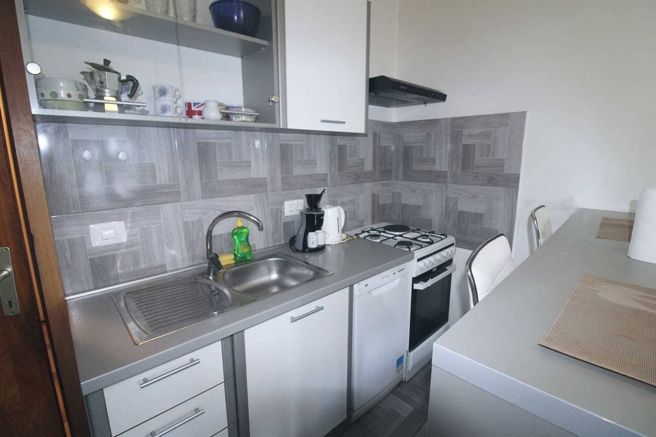 Foto 3 von 10: Gemütliches Studio für zwei Personen, Parkplatz inklusive