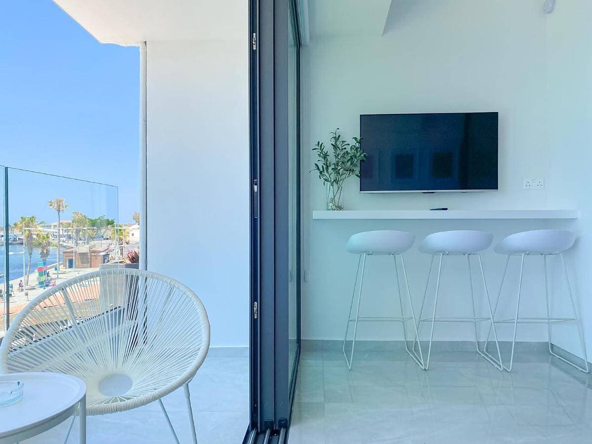 Foto 5 von 5: Apartment with Balcony