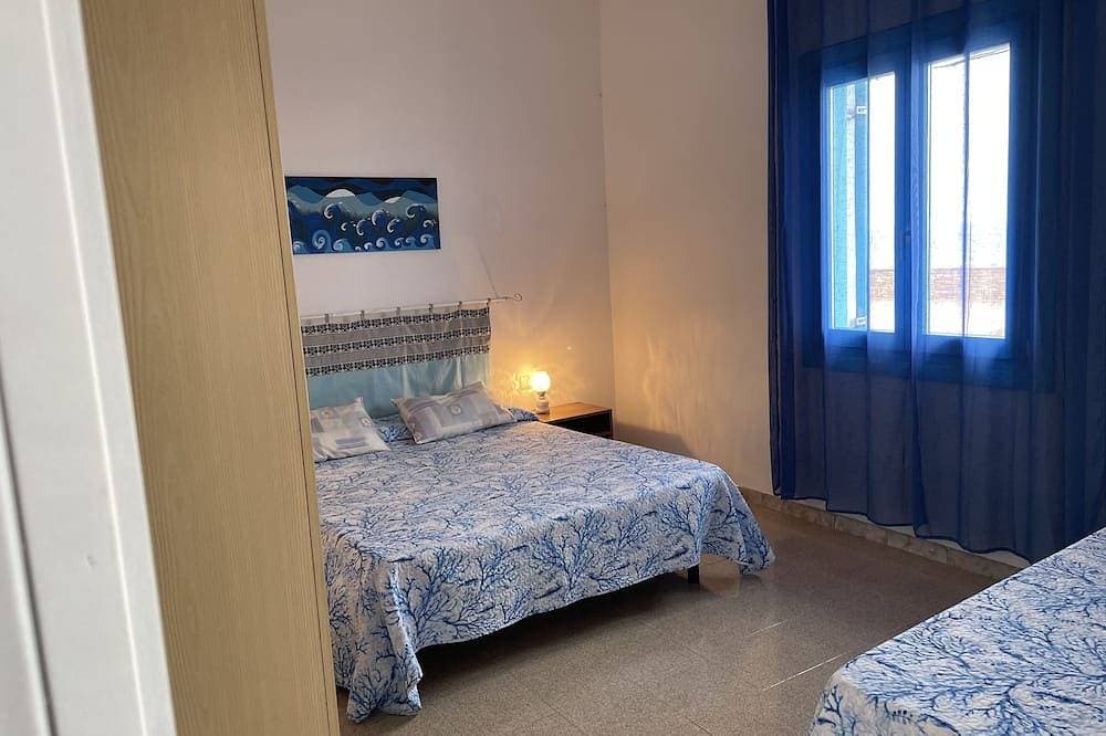 Foto 2 von 27: Lovely two-room beachfront apartment, comfort and relaxation