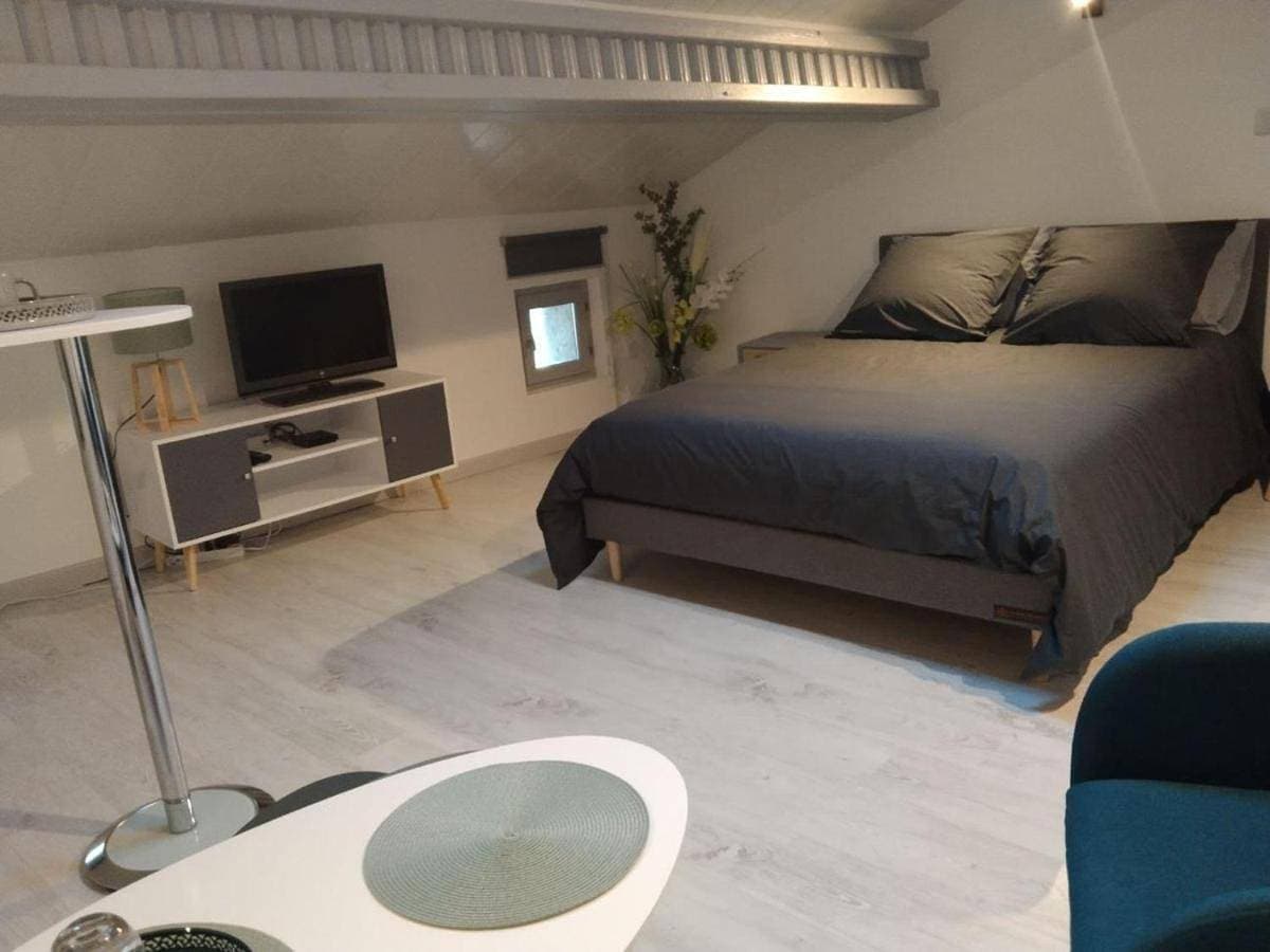 Foto 5 von 8: Double Room with Private Bathroom