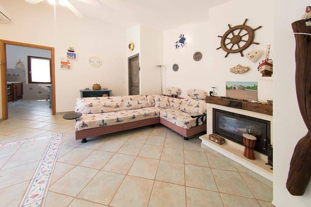 Foto 8 von 27: Villa Paradiso, in the beach by foot, big garden,  Wifi, all inclusive