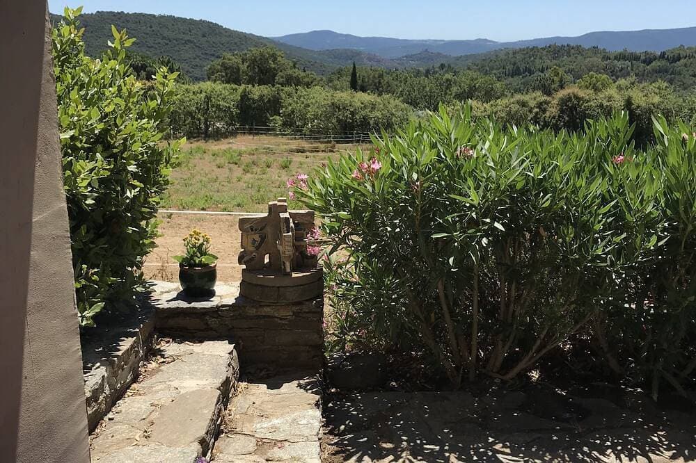 Foto 7 von 30: Der authentische und bohème Charme der unberührten Natur im Golf von St. Tropez