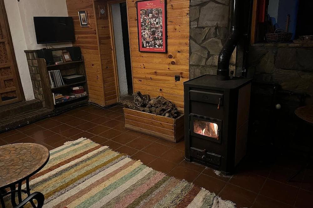 Foto 13 von 28: Doppelzimmer mit Bad in einem gemütlichen Gästehaus in einem kleinen Dorf