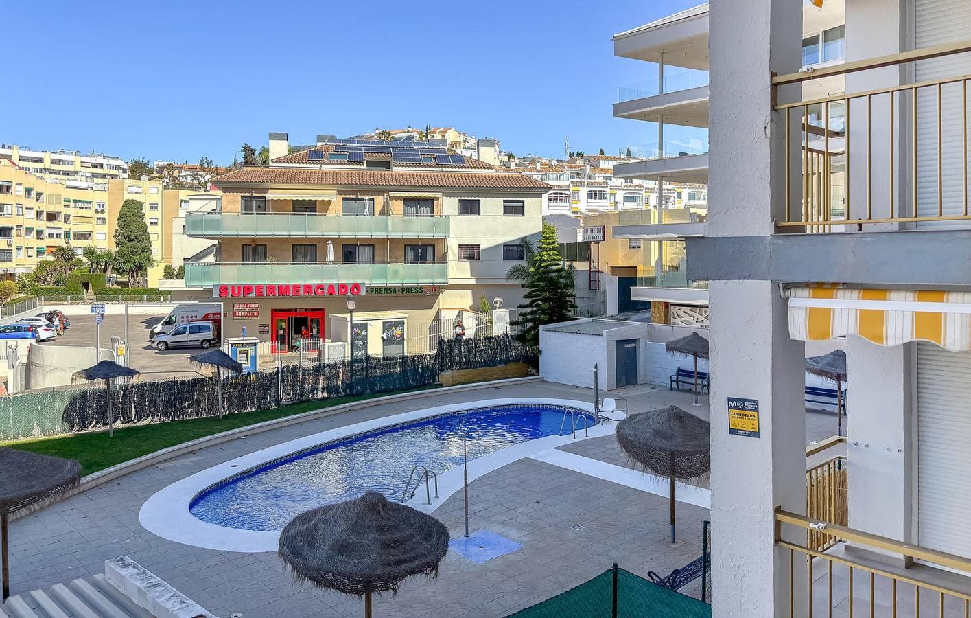 Foto 4 von 20: WiFi-Rückzug am Pool in der Nähe von Playa de Torreblanca