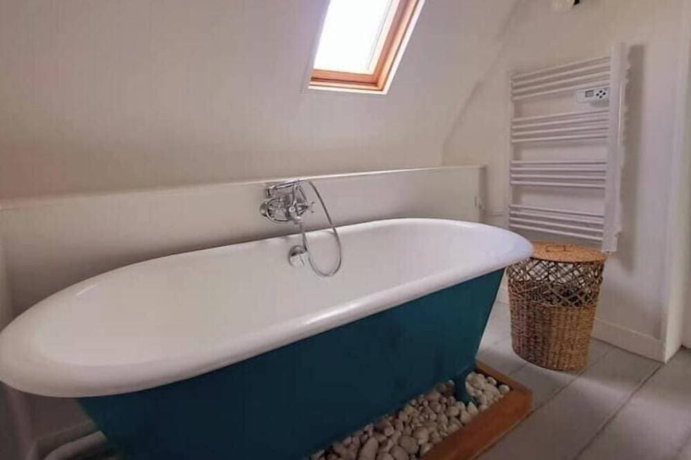Foto 8 von 25: Charming house with swimming pool