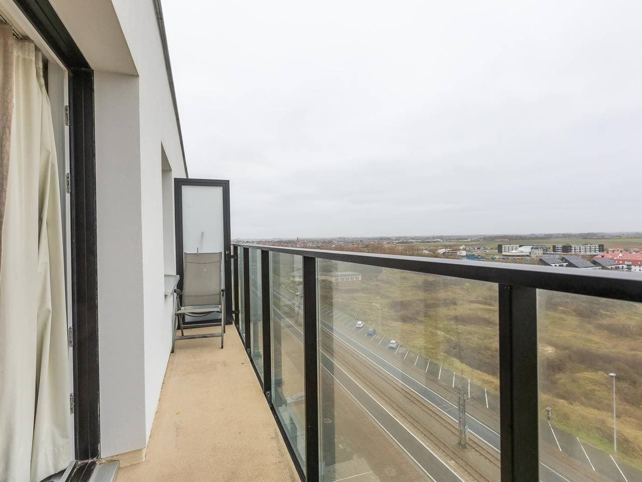 Foto 13 von 15: Apartment im 9. Stock mit Meerblick