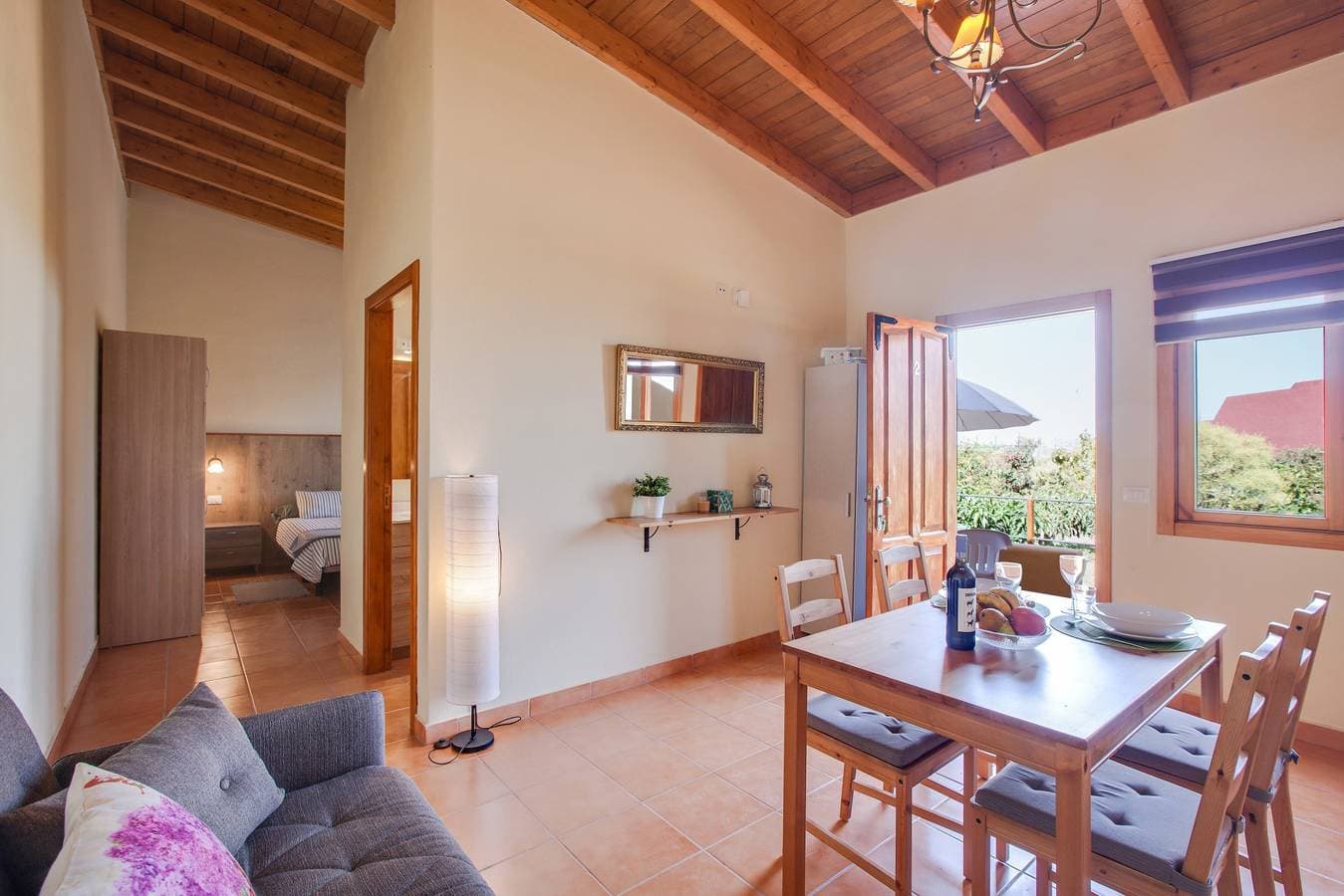 Foto 5 von 29: Ferienwohnung "Casa Quemahierro 2" mit Teideblick, Pool und Garten