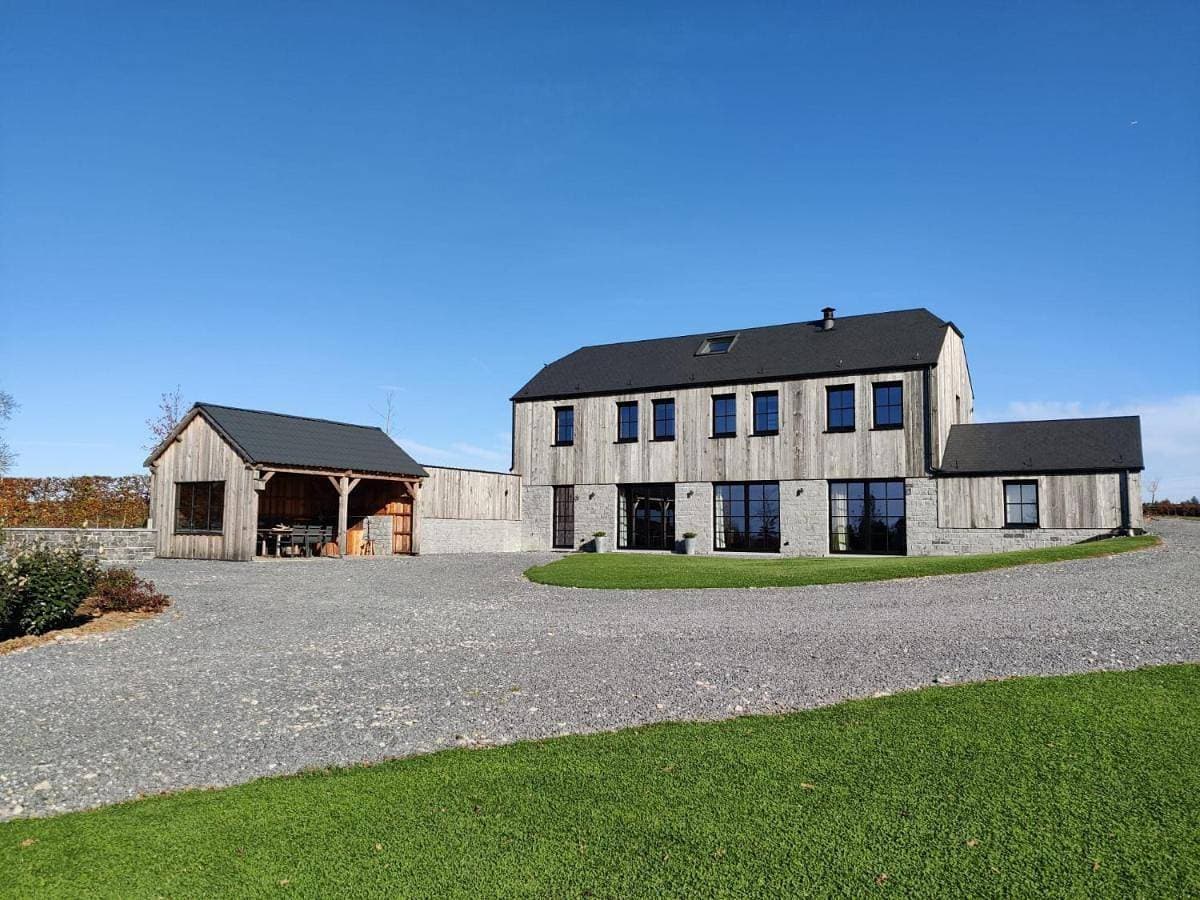 Foto 2 von 56: Four-Bedroom House