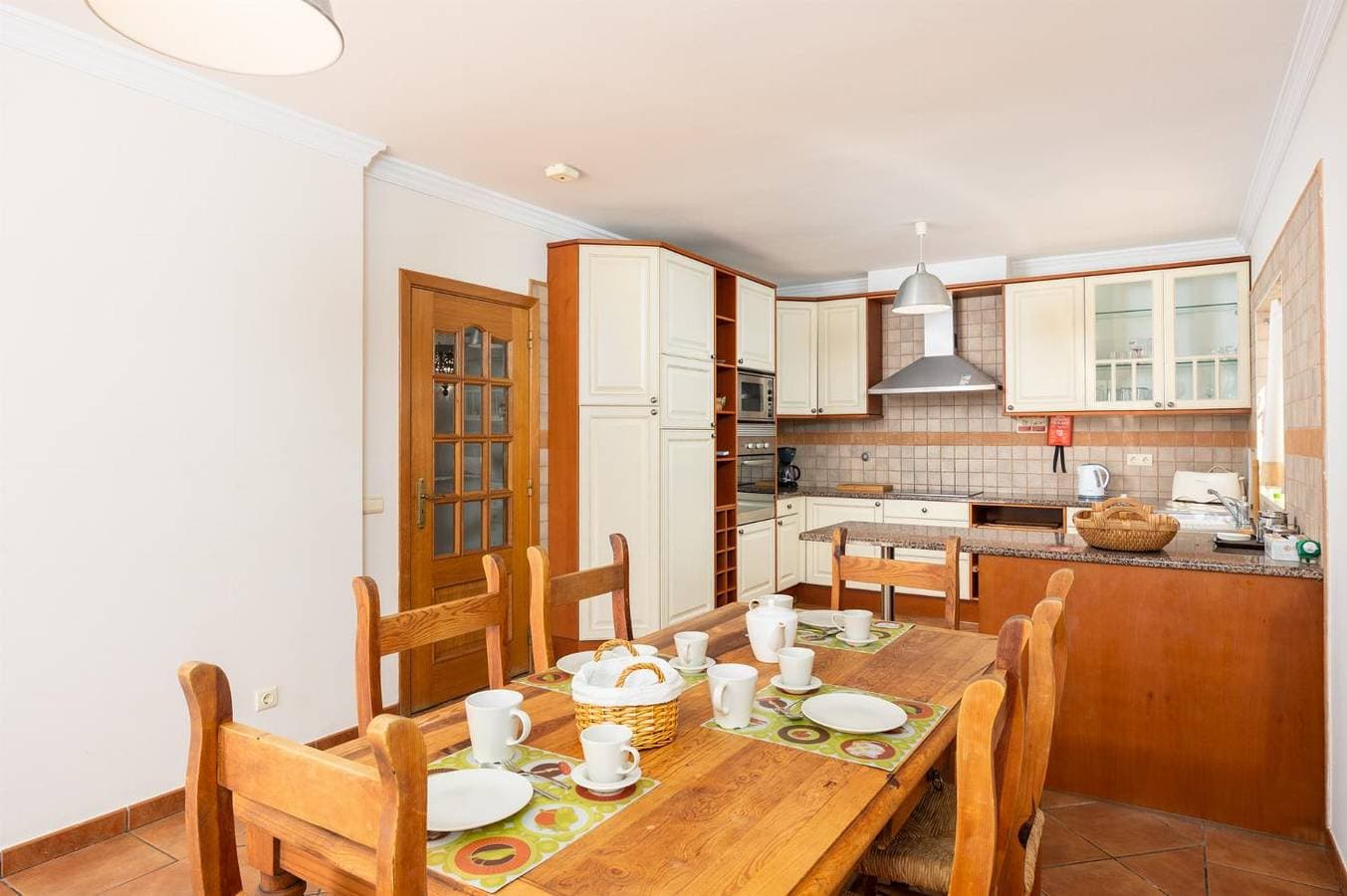 Foto 8 von 26: Villa für 6 Personen mit Balkon