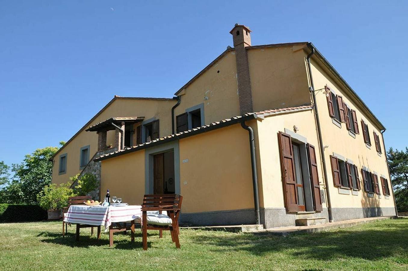 Foto 12 von 26: Ferienwohnung für 4 Personen mit Pool