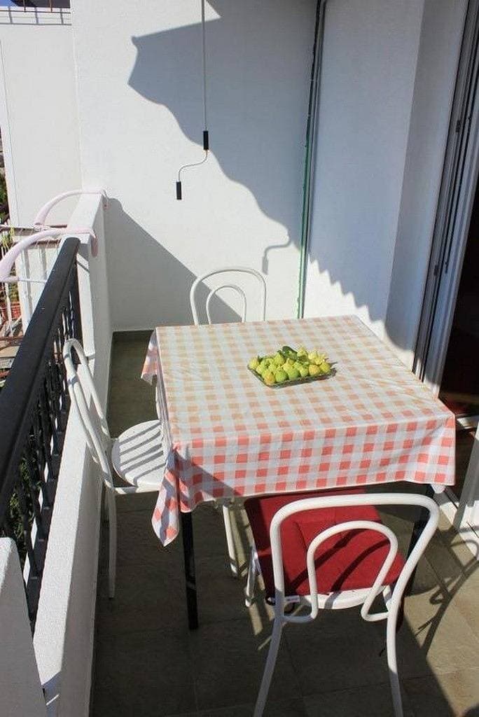 Studio Appartement mit Balkon und Meerblick Zivogosce - Blato (Makarska) -a 1