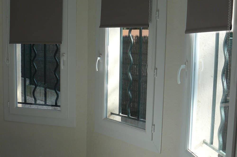 Foto 7 von 30: 2-Zimmer-Wohnung in charmanter Villa, 50 m vom Strand entfernt / gratis WiFi