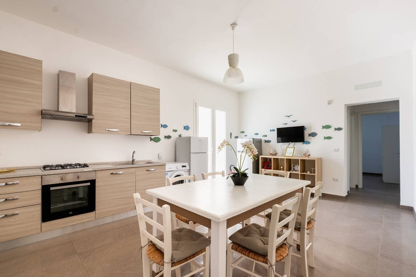 Foto 2 von 30: Mirèa – Luxuriöse Küstenvilla mit Gemeinschaftsgarten, WLAN und Klimaanlage