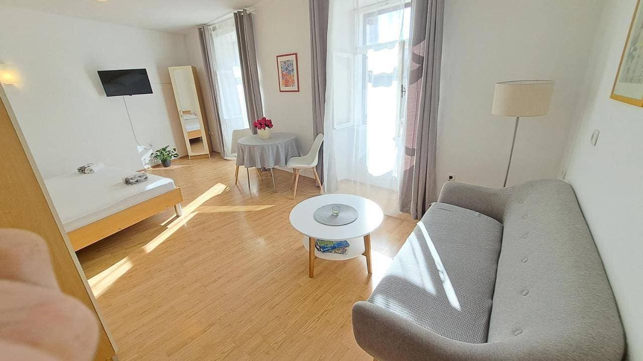 Foto 4 von 30: Studio