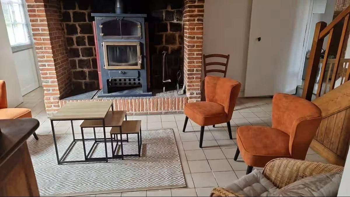 Foto 4 von 27: Three-Bedroom House