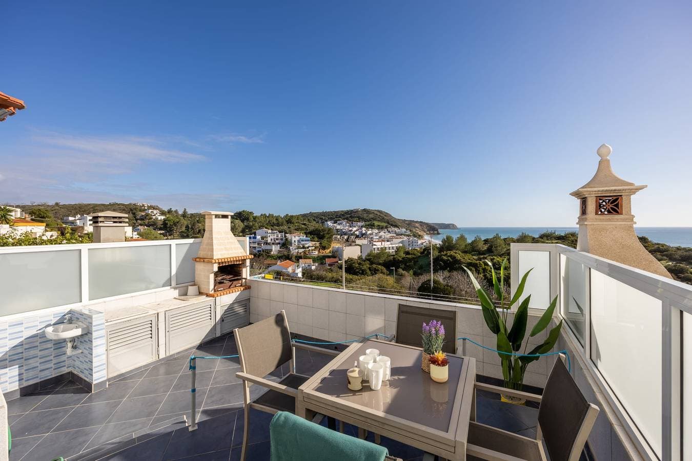 Foto 4 von 40: Bay View Townhouse