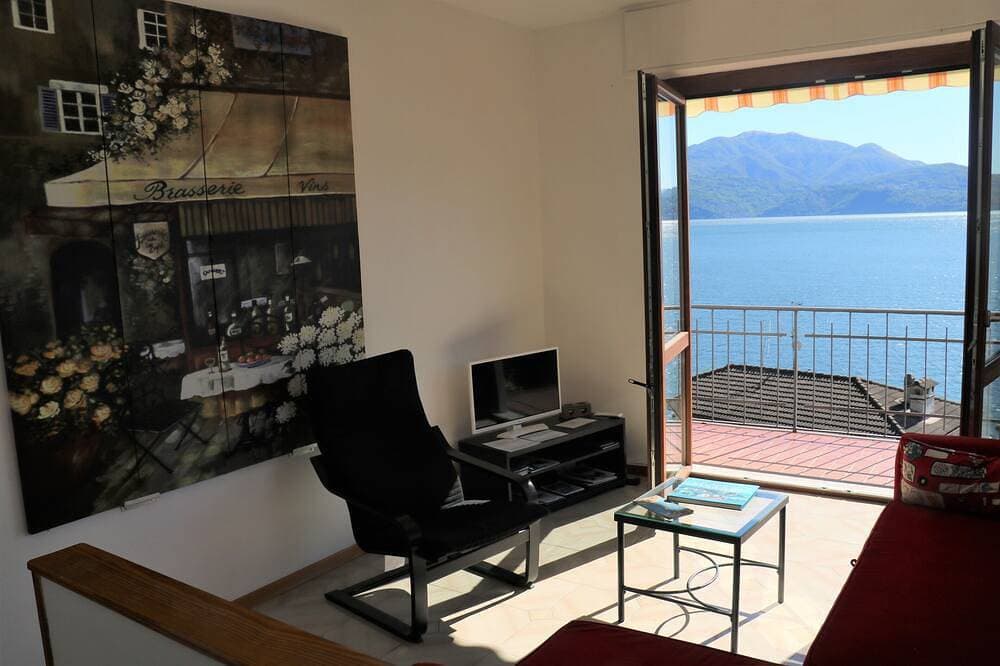 Foto 10 von 19: Haus mit privater Terrasse und wunderschönem Seeblick