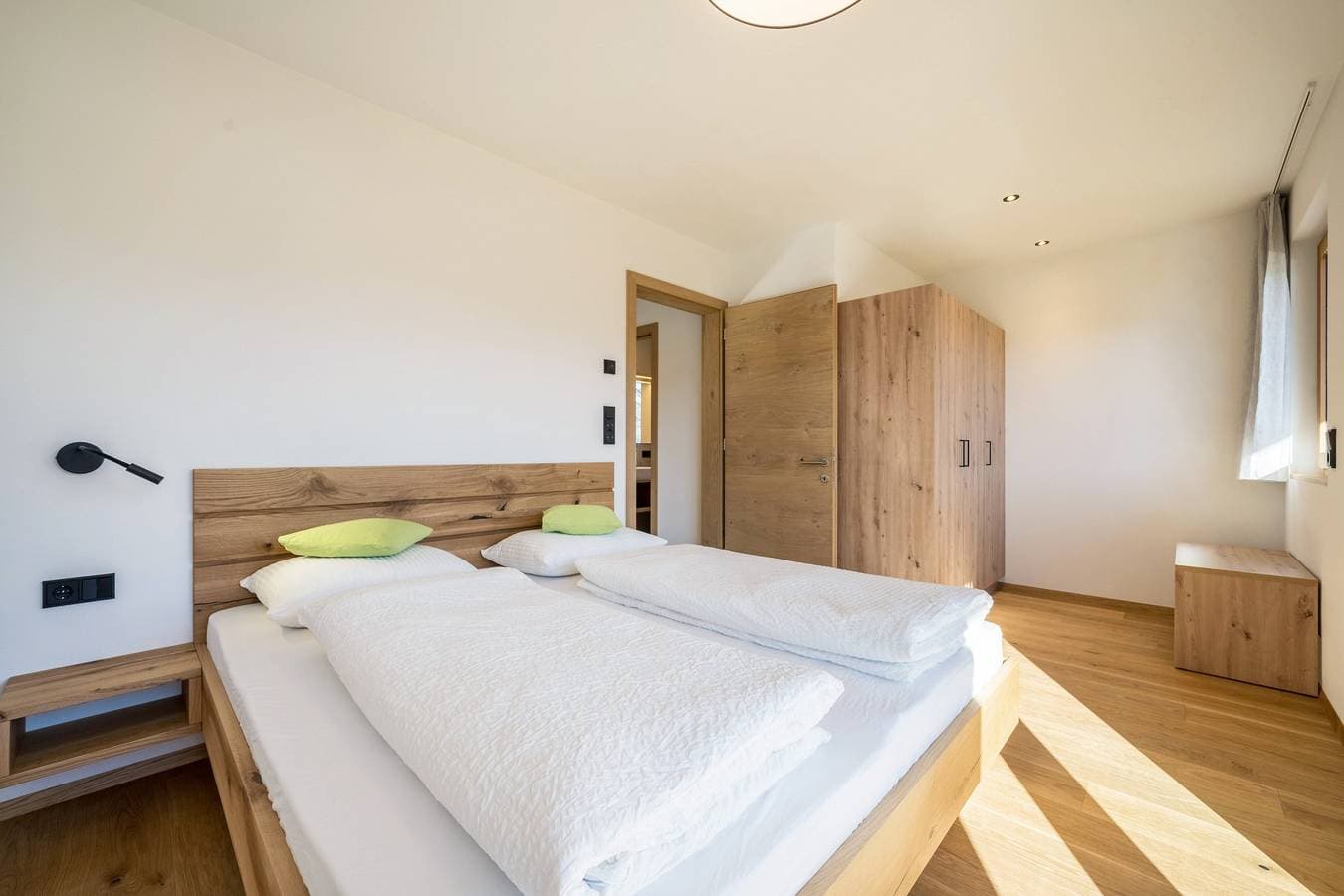 Foto 10 von 20: Ferienwohnung "Sunnig - Sonnenaufgang" mit Bergblick, Balkon & WLAN