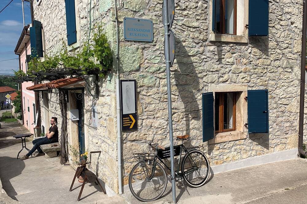 Foto 7 von 24: Typisch Istrisches Steinhaus  mit romantischem Innenhof / Hundefreundlich