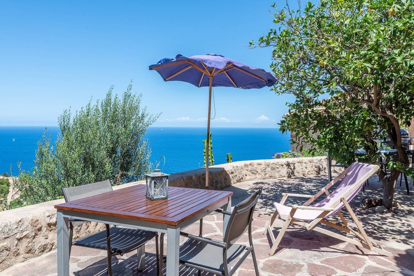 Foto 2 von 21: Ferienhaus "Kleines Paradies in Banyalbufar" mit Meer- und Bergblick, Terrasse & WLAN